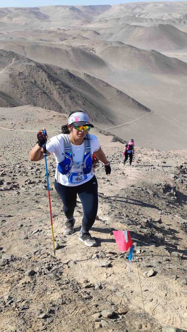 Descenso cerros Club Trail Running Arica 107 Mob